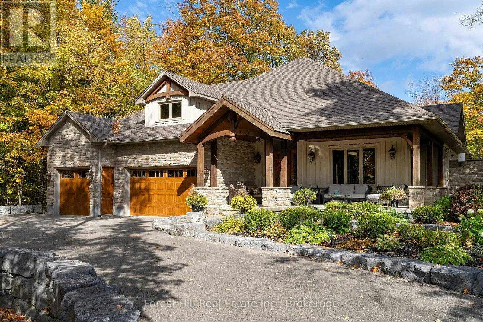 201 Peters Crescent, Grey Highlands, ON, N0C 1E0
