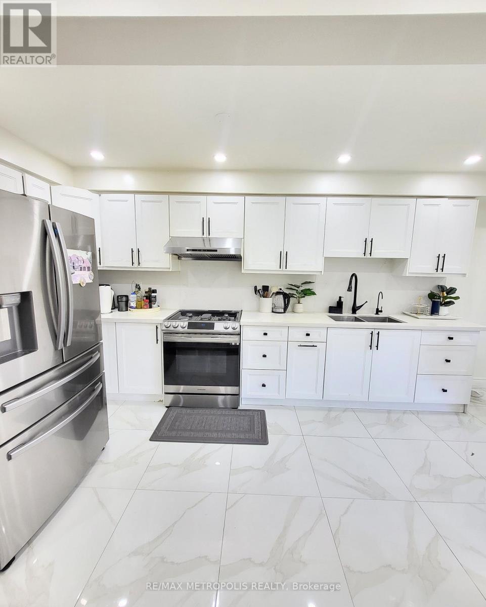 12-435 Middlefield Road, Toronto, ON, M1S 5W1 - 3