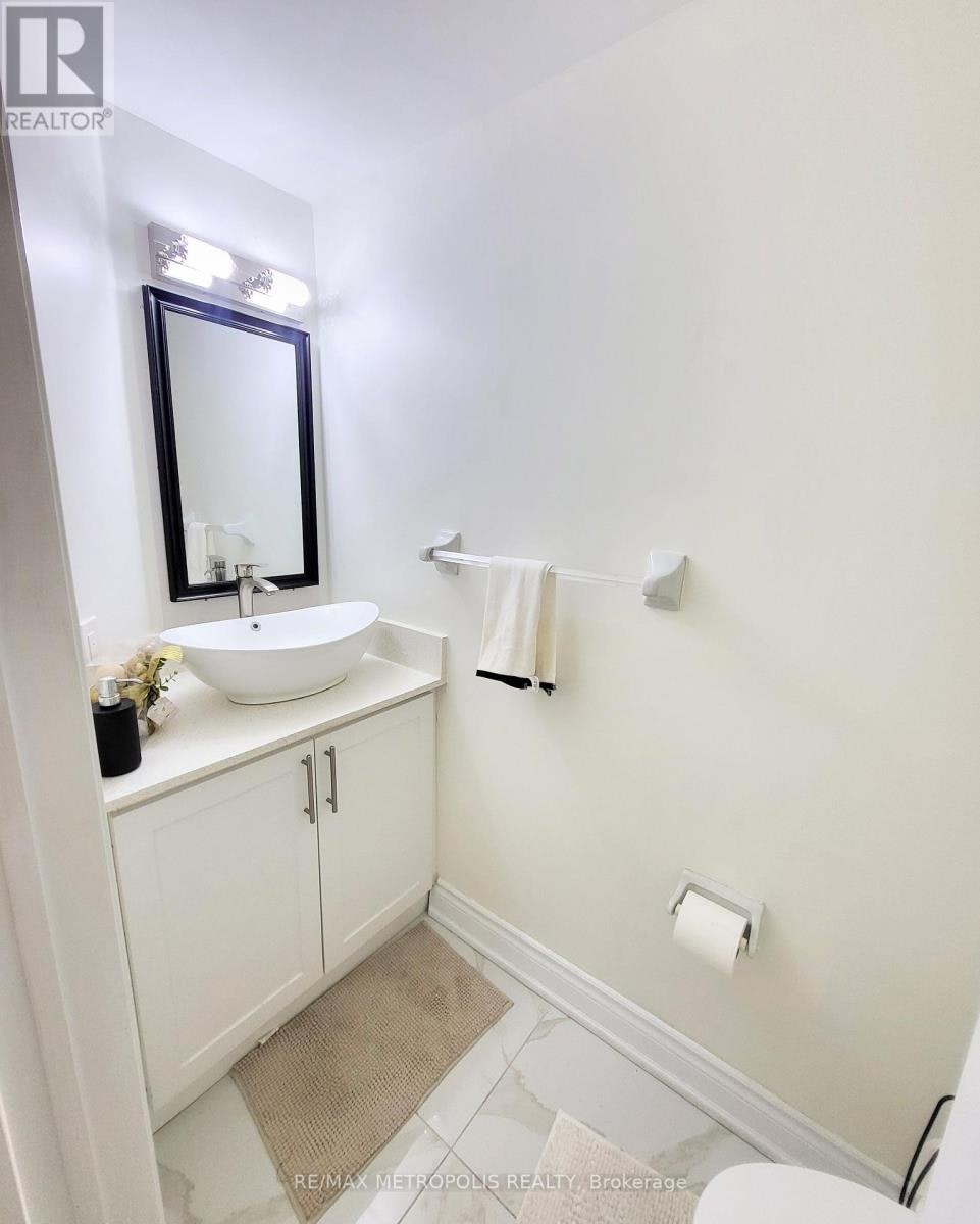 12-435 Middlefield Road, Toronto, ON, M1S 5W1 - 8
