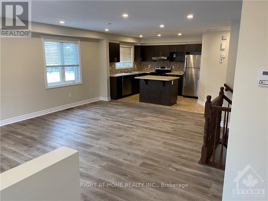 286 Titanium Private, Ottawa, ON, K1C 7S3 - 2