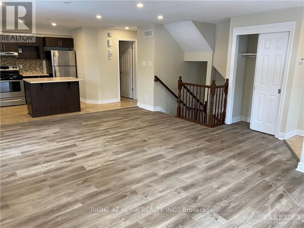 286 Titanium Private, Ottawa, ON, K1C 7S3 - 3