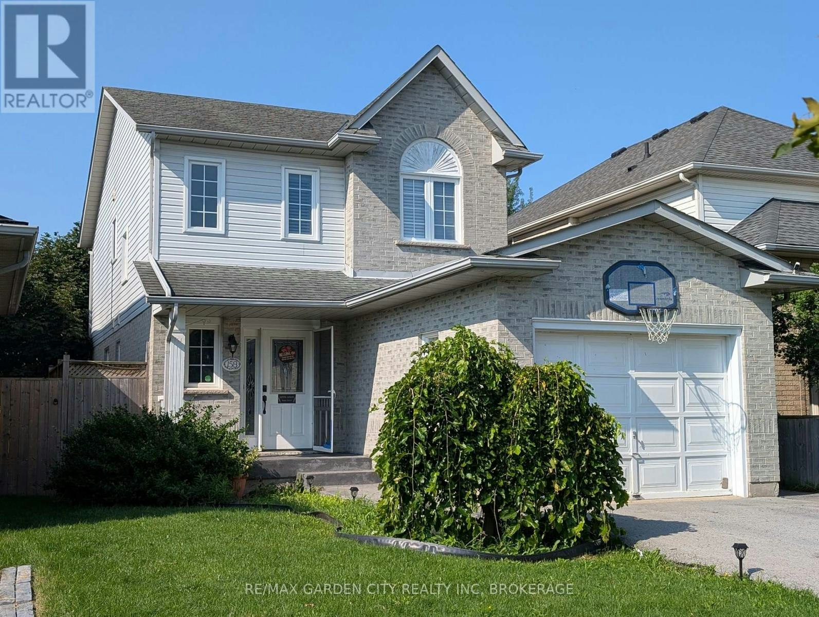 158 Summers Drive, Thorold, ON, L2V 5A1