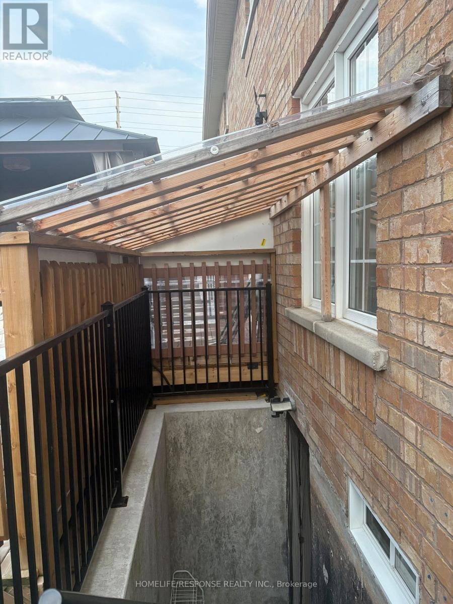 BASEMENT-5695 Jenvic Grove, Mississauga, ON, L5M 7B4 - 16