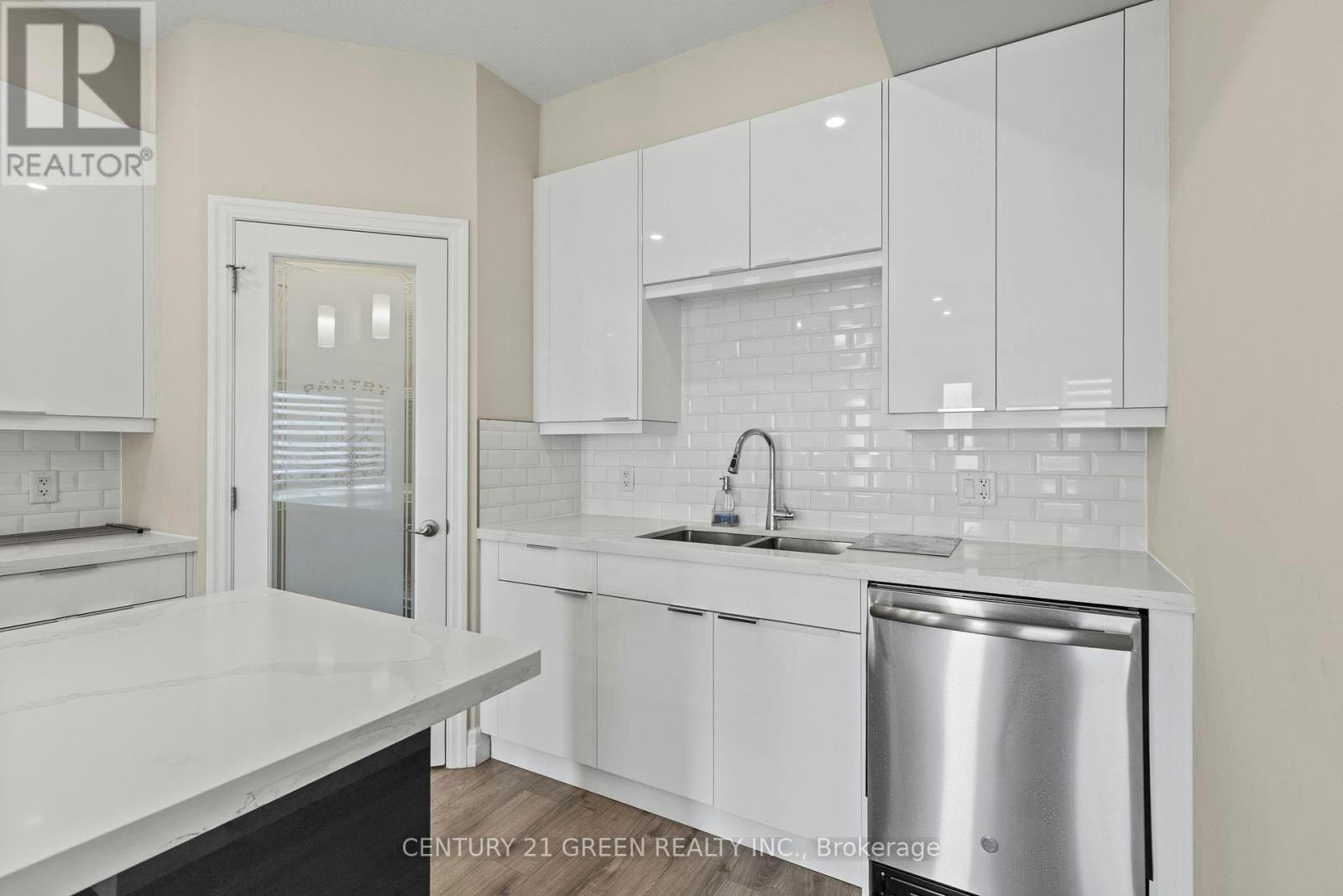 851 Sarnia Road, London, ON, N6H 0K3 - 18
