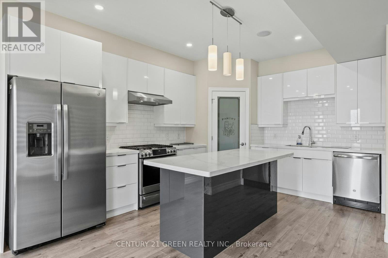 851 Sarnia Road, London, ON, N6H 0K3 - 16