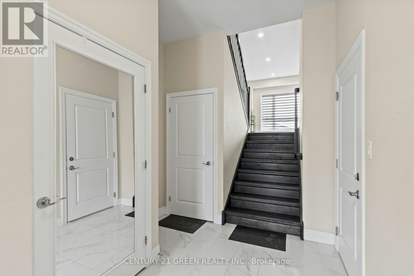 851 Sarnia Road, London, ON, N6H 0K3 - 5