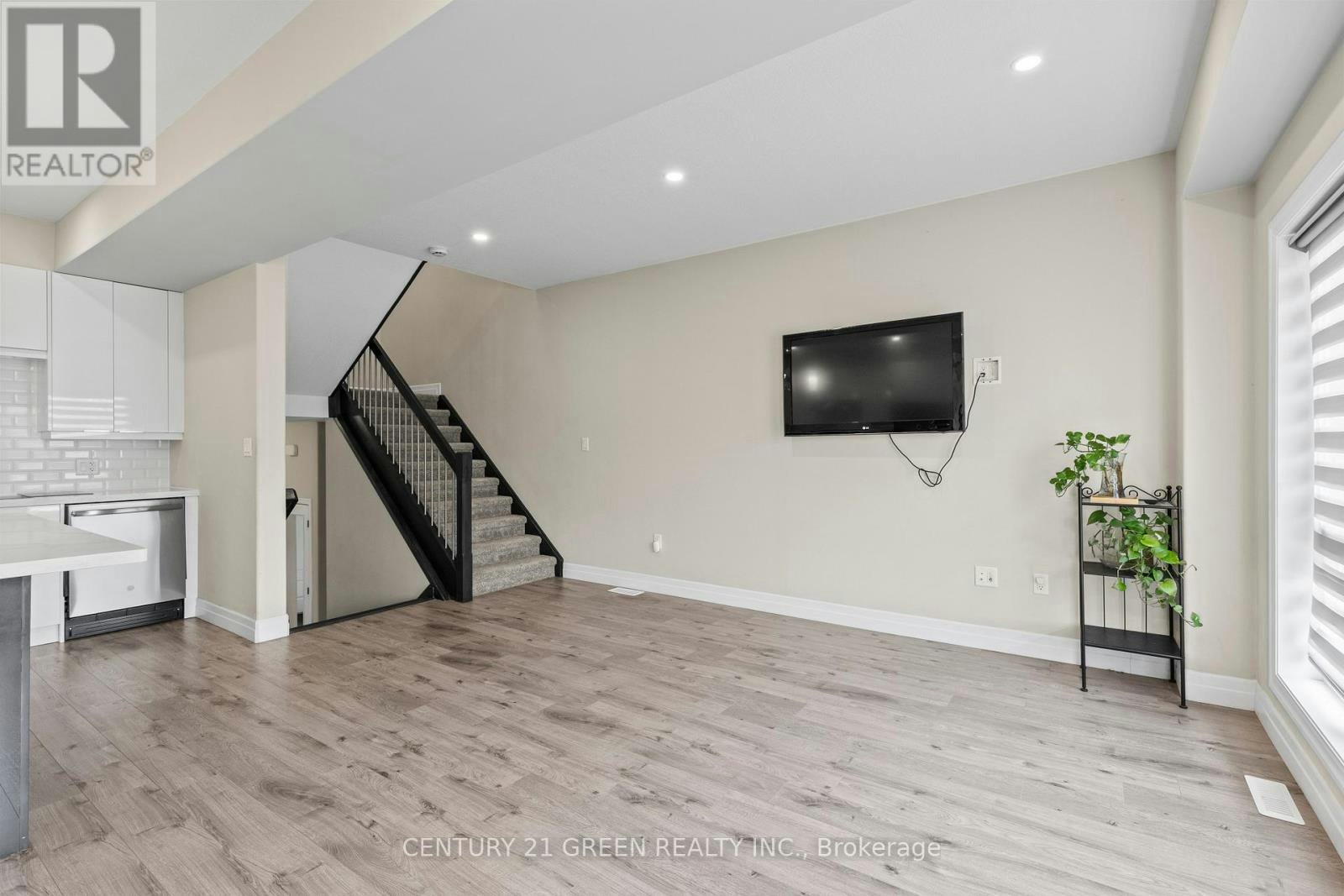851 Sarnia Road, London, ON, N6H 0K3 - 13