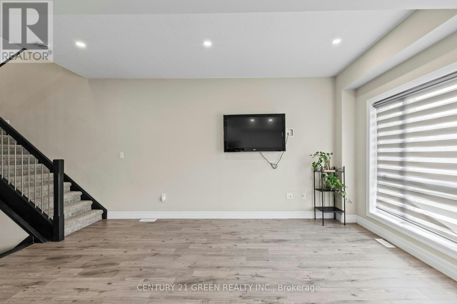 851 Sarnia Road, London, ON, N6H 0K3 - 12