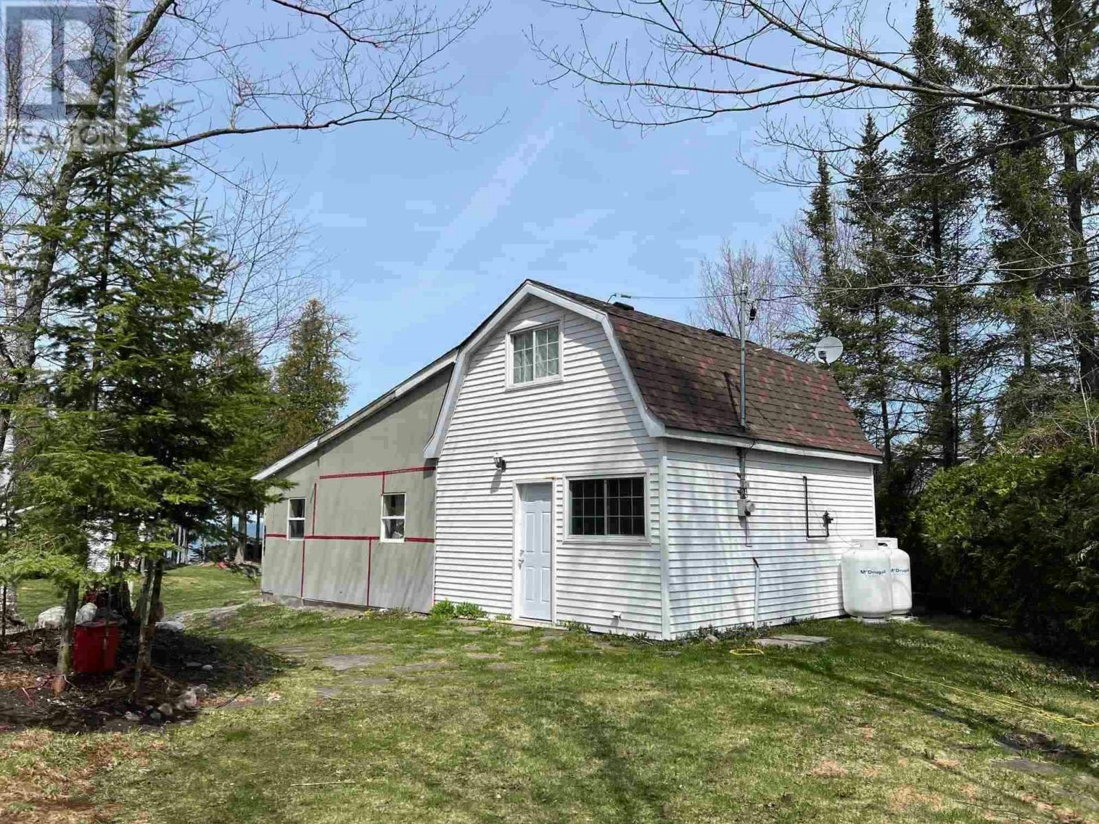 49 Nils Bay Road, Harmony, ON, P0S 1E0 - 3