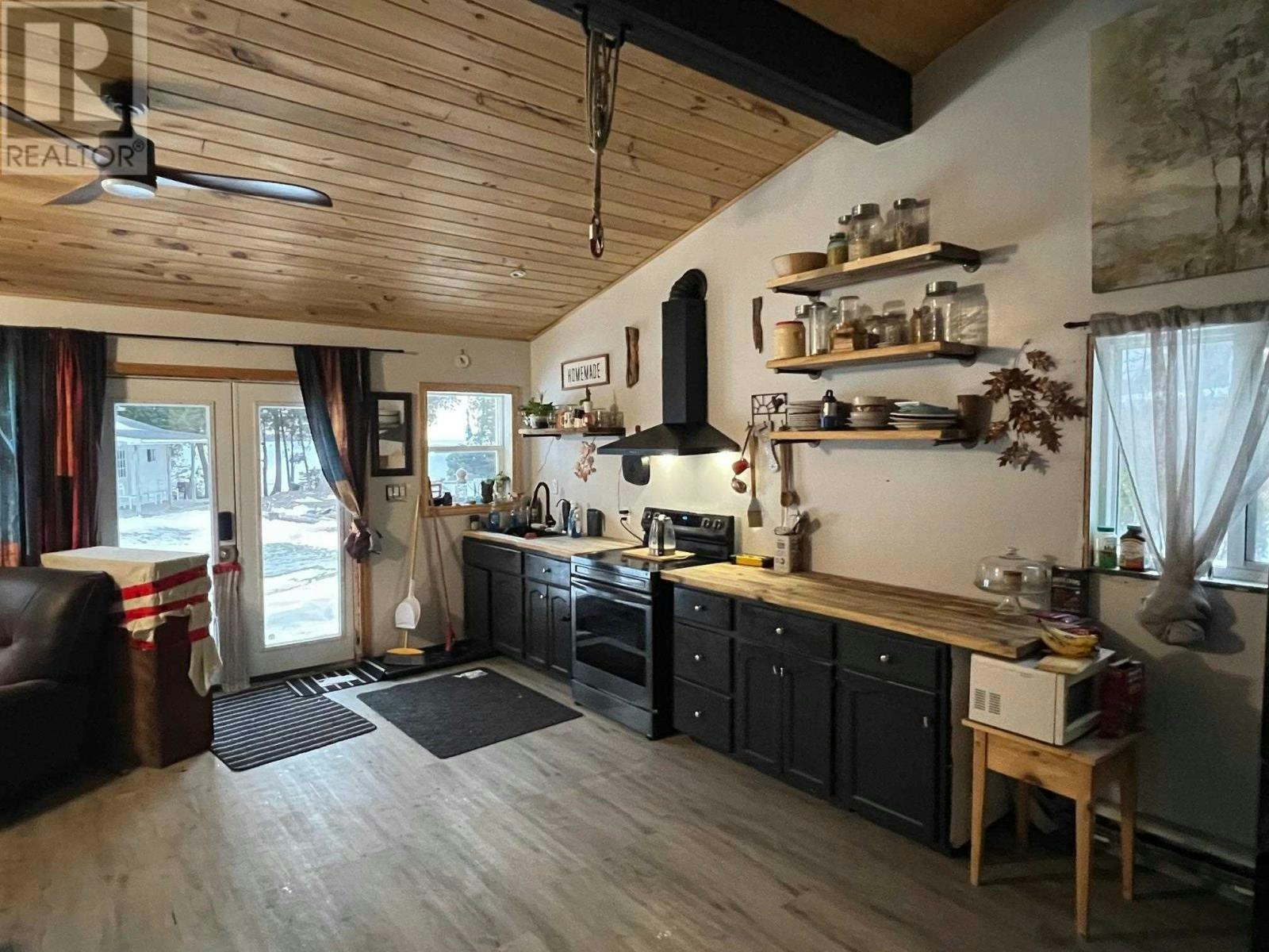 49 Nils Bay Road, Harmony, ON, P0S 1E0 - 10