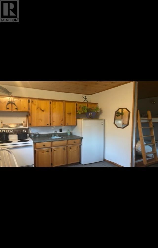49 Nils Bay Road, Harmony, ON, P0S 1E0 - 7
