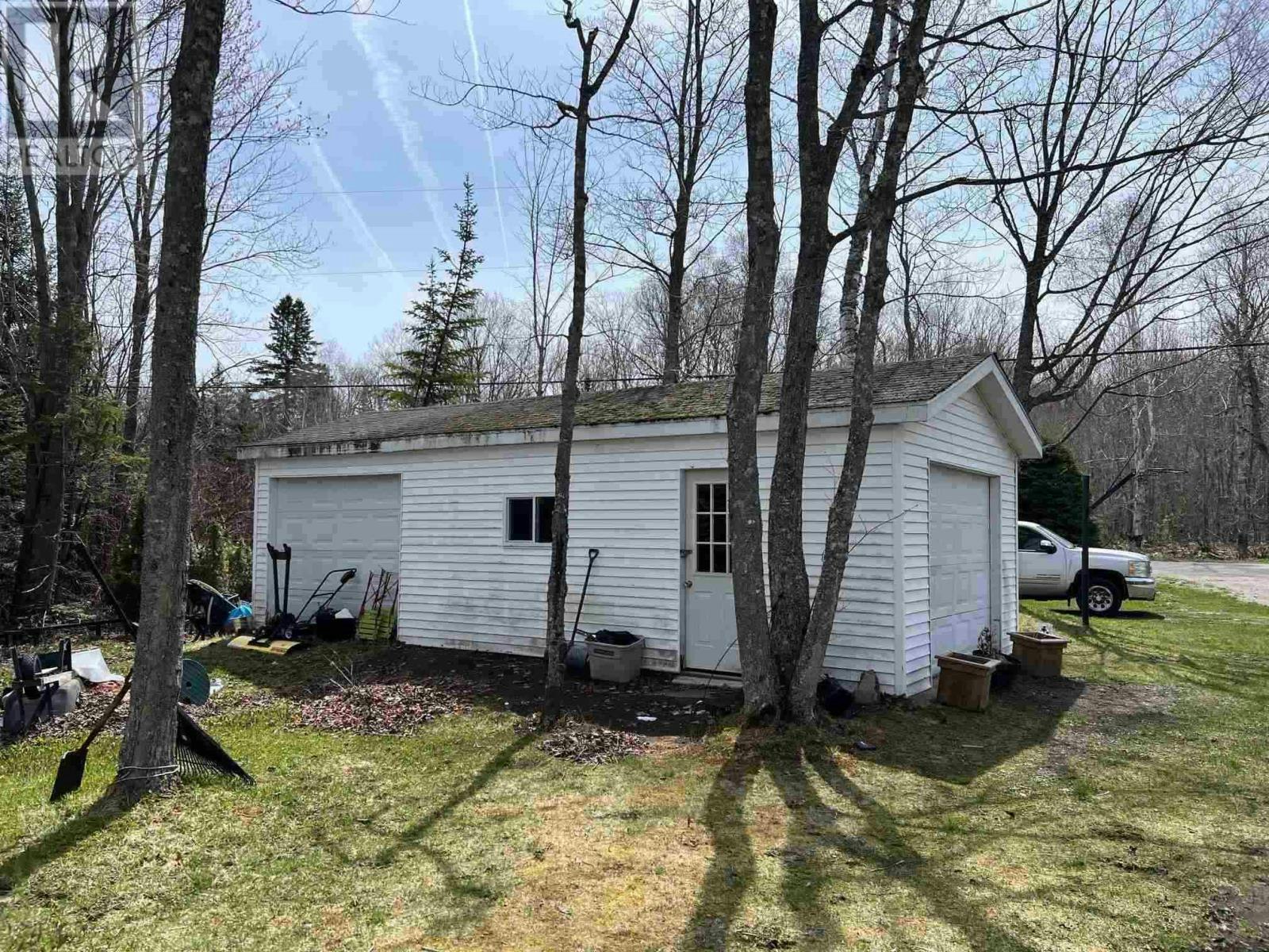 49 Nils Bay Road, Harmony, ON, P0S 1E0 - 4