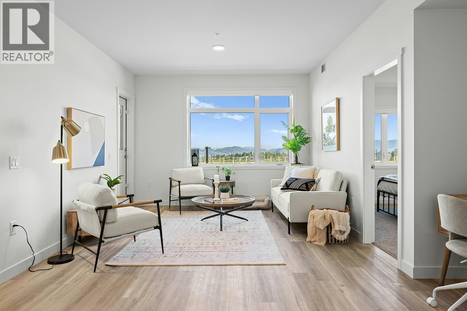 412-1057 Frost Road, Kelowna, BC, V1W 0G7