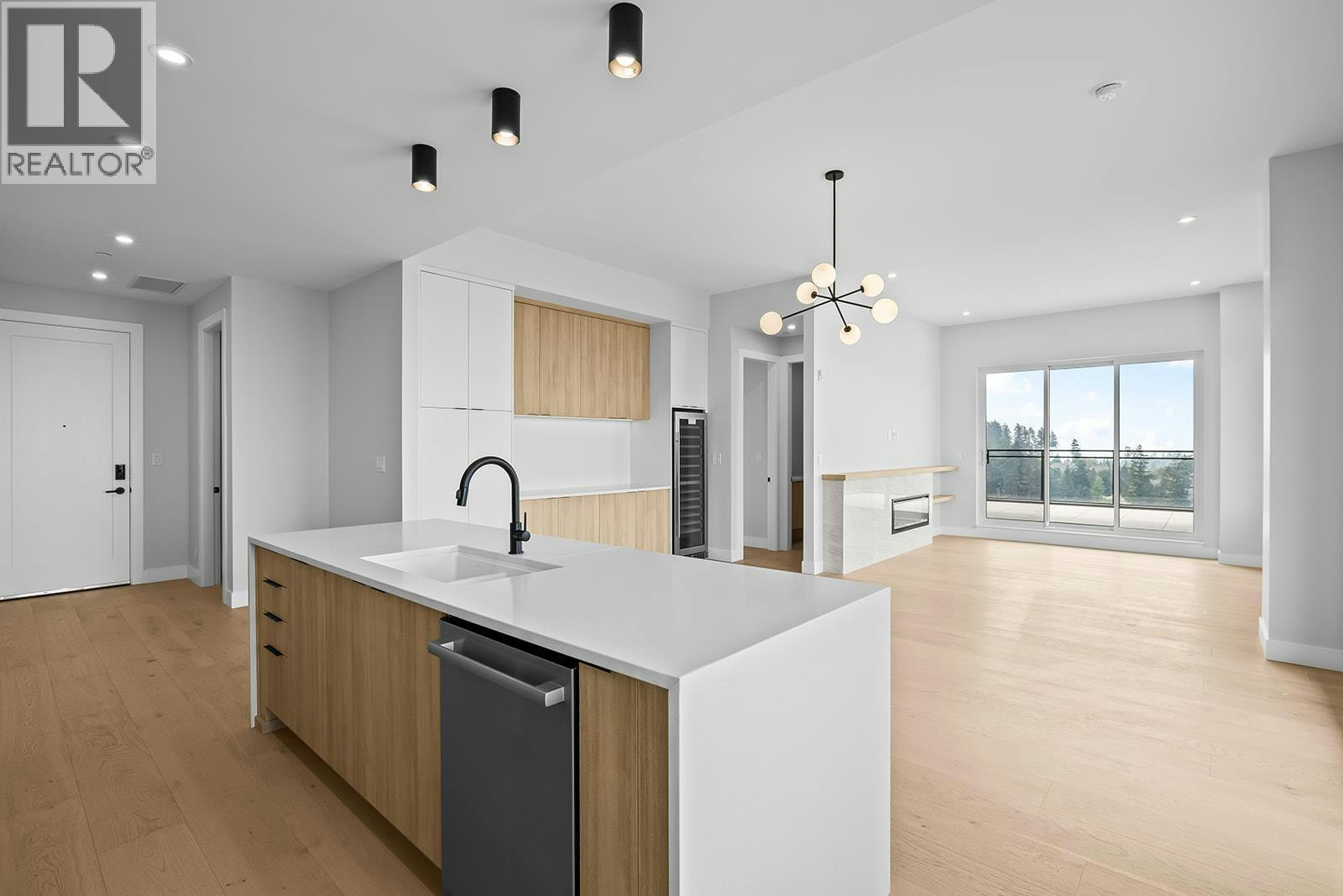 602-75 Predator Ridge Drive, Vernon, BC, V1H 1G4 - 8