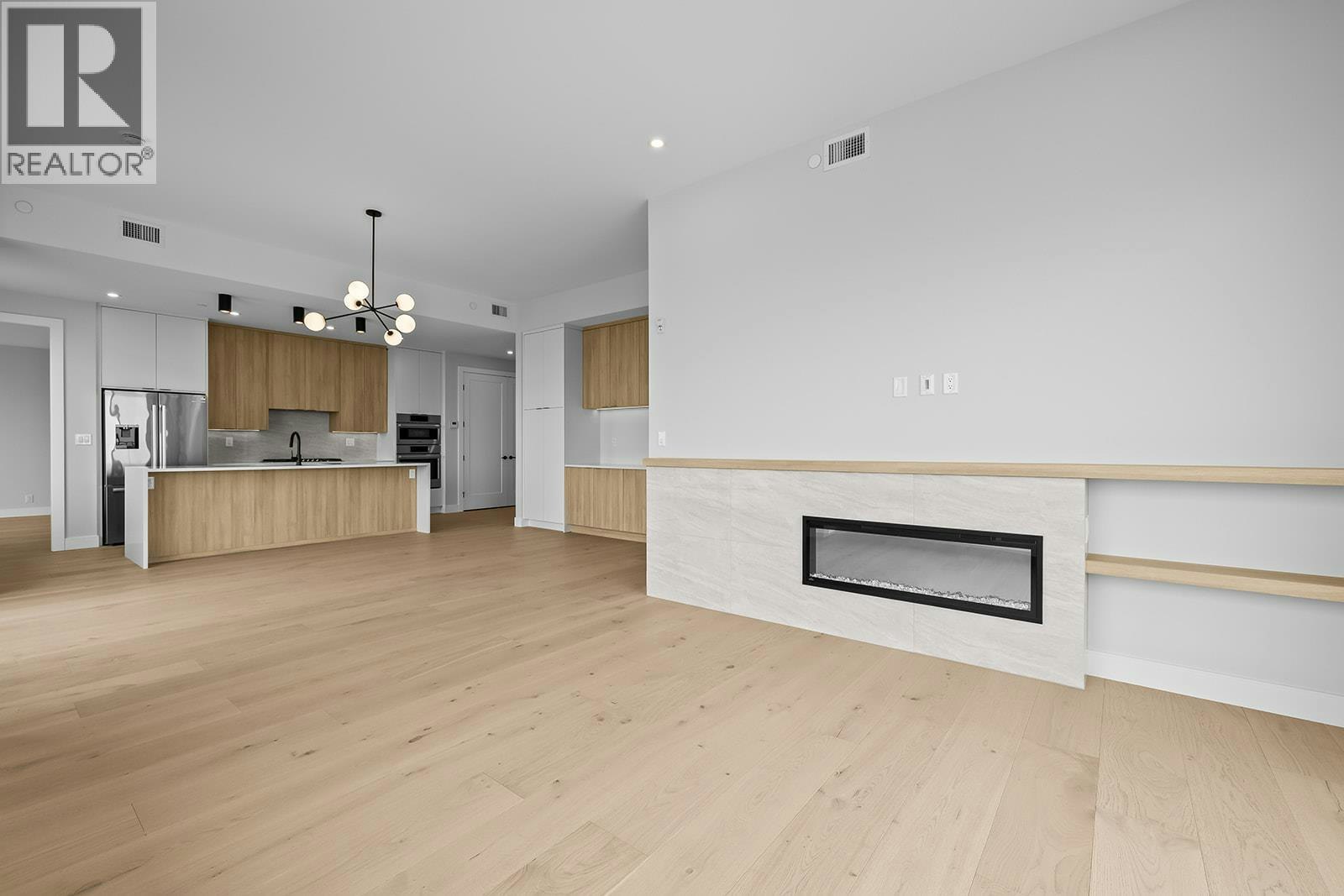 602-75 Predator Ridge Drive, Vernon, BC, V1H 1G4 - 16