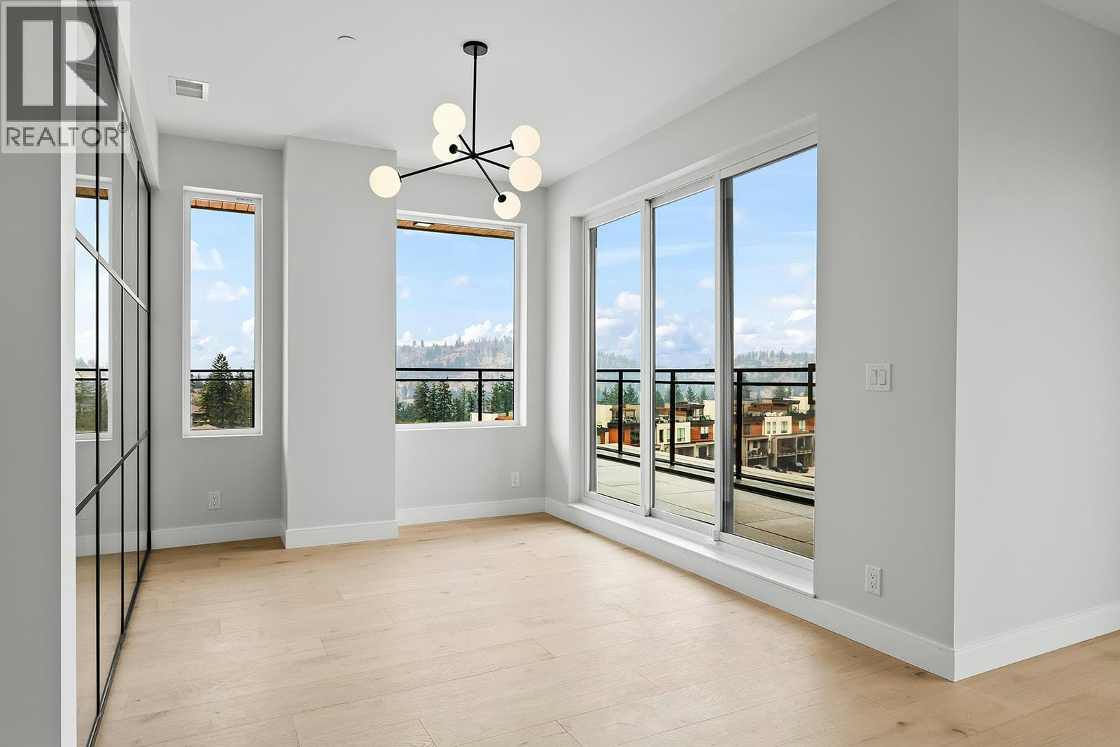 502-75 Predator Ridge Drive, Vernon, BC, V1H 1G4 - 11