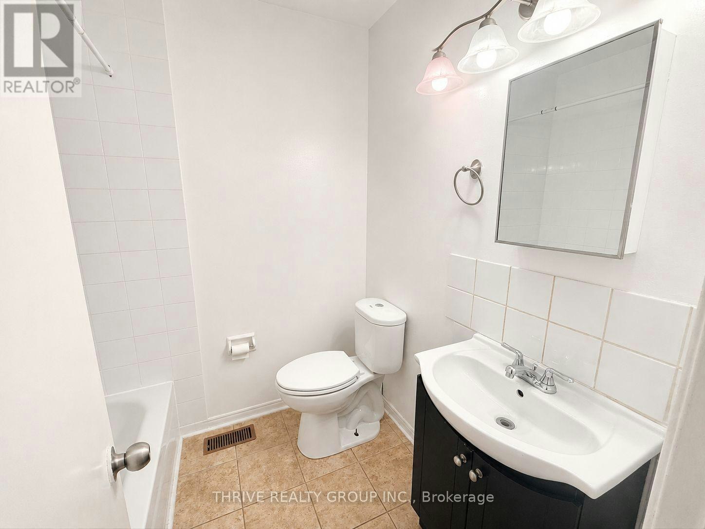 159 Toulon Crescent, London, ON, N5V 1J4 - 8