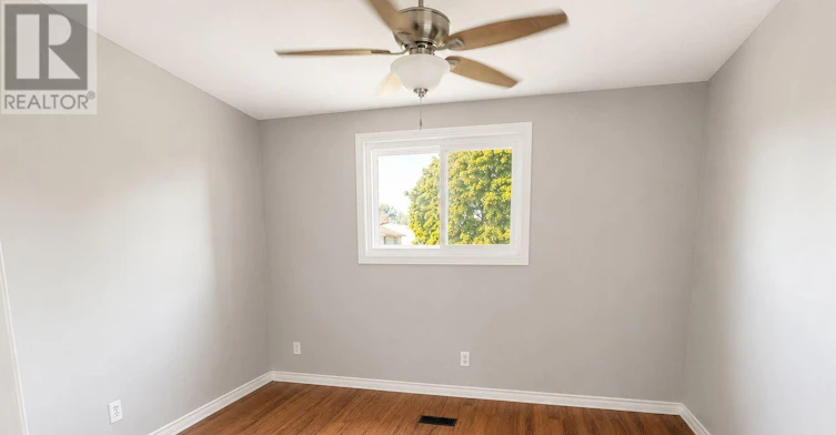 159 Toulon Crescent, London, ON, N5V 1J4 - 7