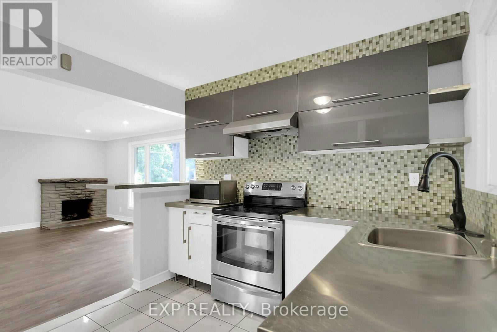 2247 Miramichi Street, Ottawa, ON, K2C 0Z1 - 15