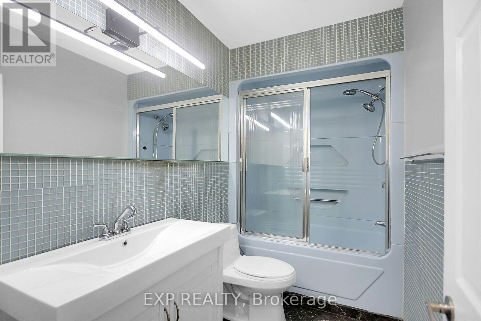 2247 Miramichi Street, Ottawa, ON, K2C 0Z1 - 24