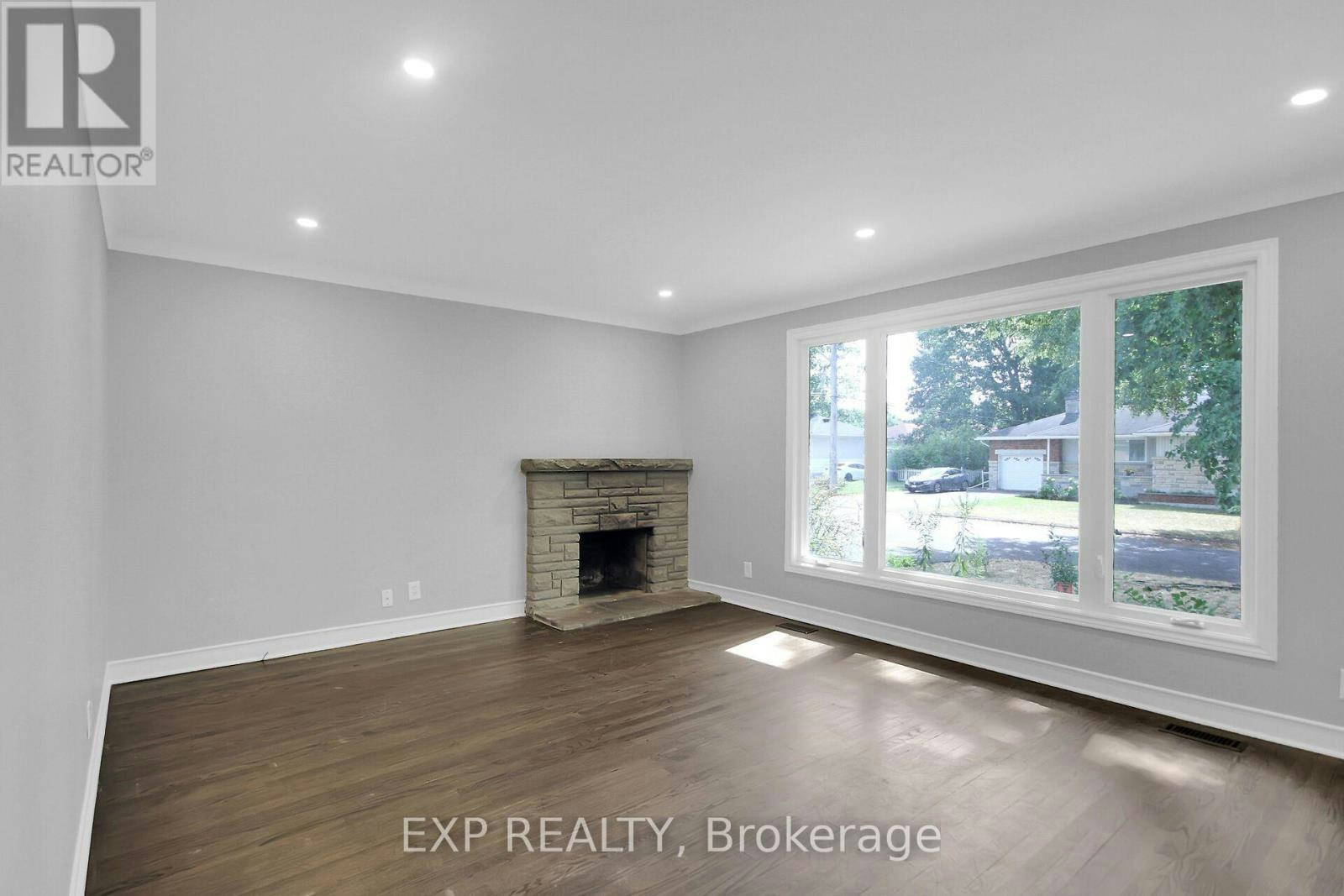 2247 Miramichi Street, Ottawa, ON, K2C 0Z1 - 11