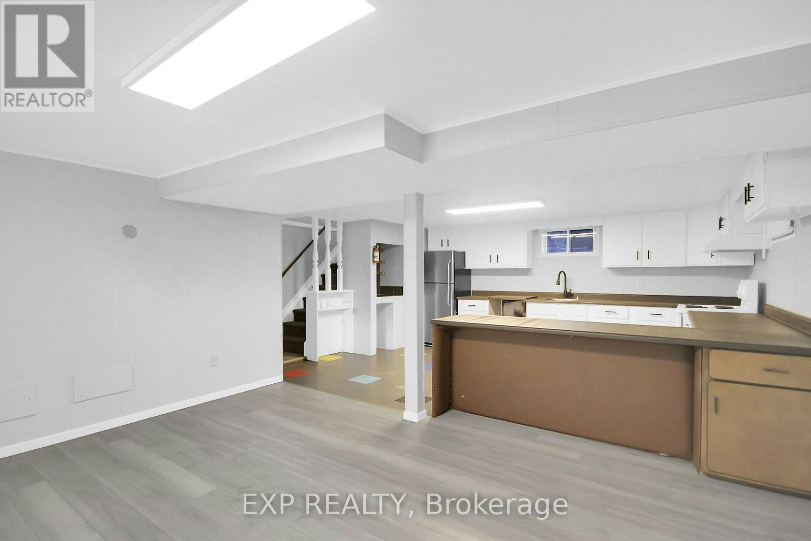 2247 Miramichi Street, Ottawa, ON, K2C 0Z1 - 30
