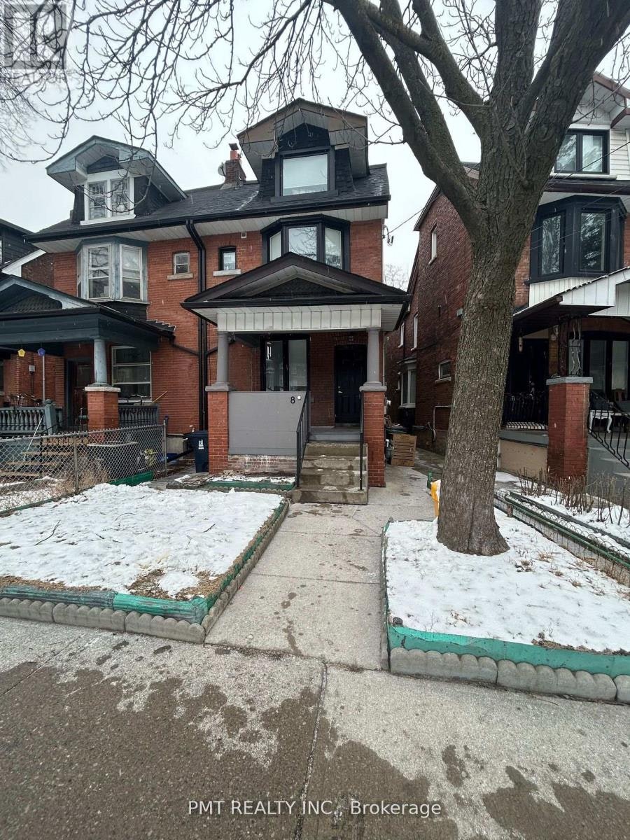 MAIN-8 Rusholme Park Crescent, Toronto, ON, M6J 2C9 - 2