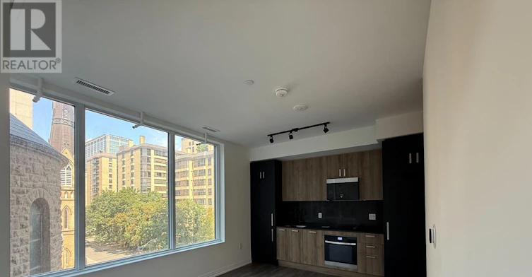 401-280 Dundas Street W, Toronto, ON, M5T 0E3 - 18