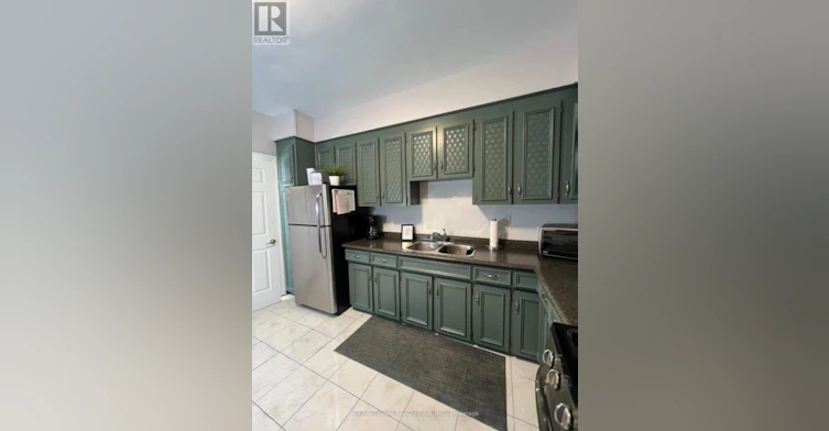 MAIN-132 Grace Street, Toronto, ON, M6J 2S2 - 4