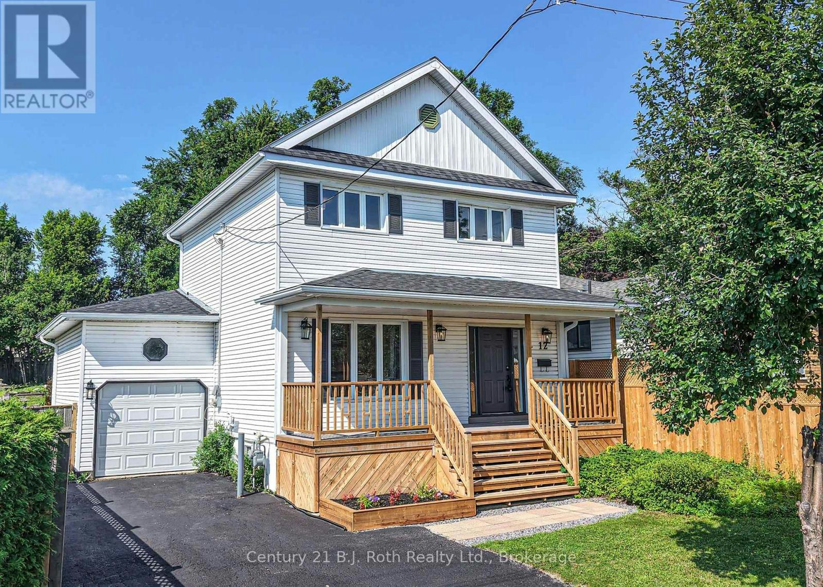 12 Clinton Street, Orillia, ON, L3V 6A1