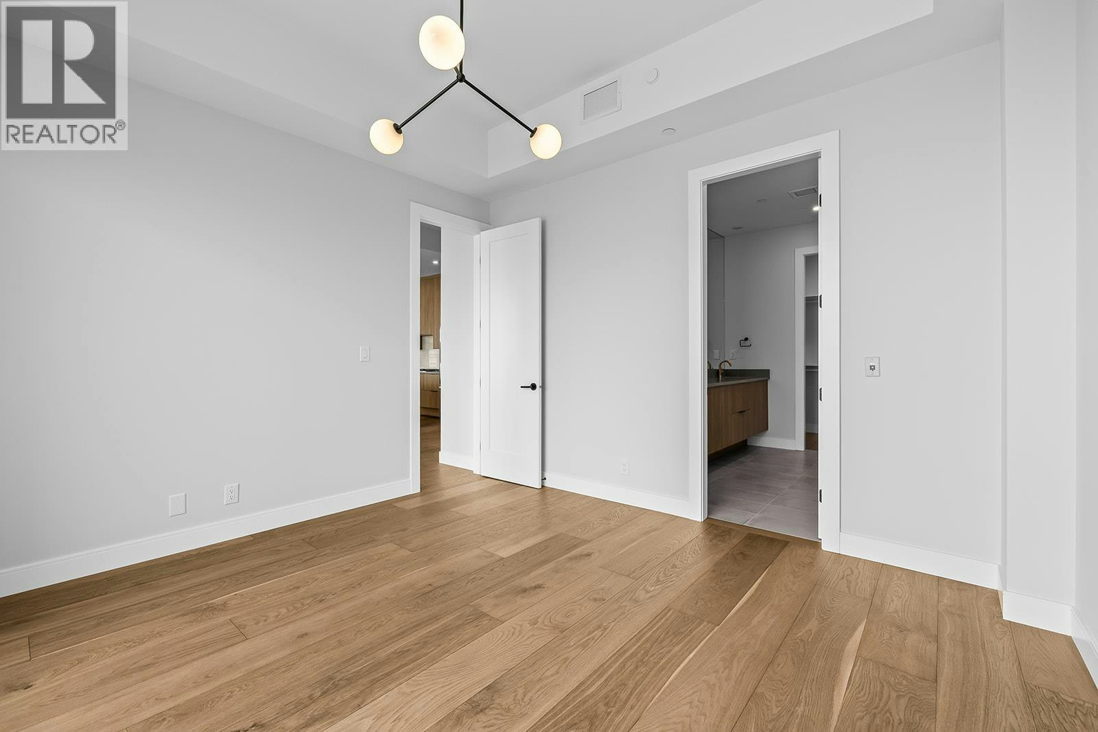 606-75 Predator Ridge Drive, Vernon, BC, V1H 1G4 - 25