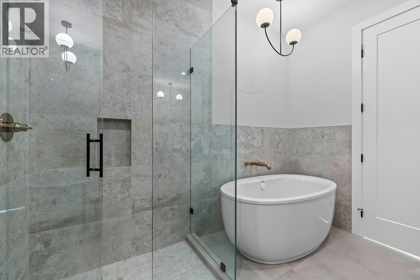606-75 Predator Ridge Drive, Vernon, BC, V1H 1G4 - 29