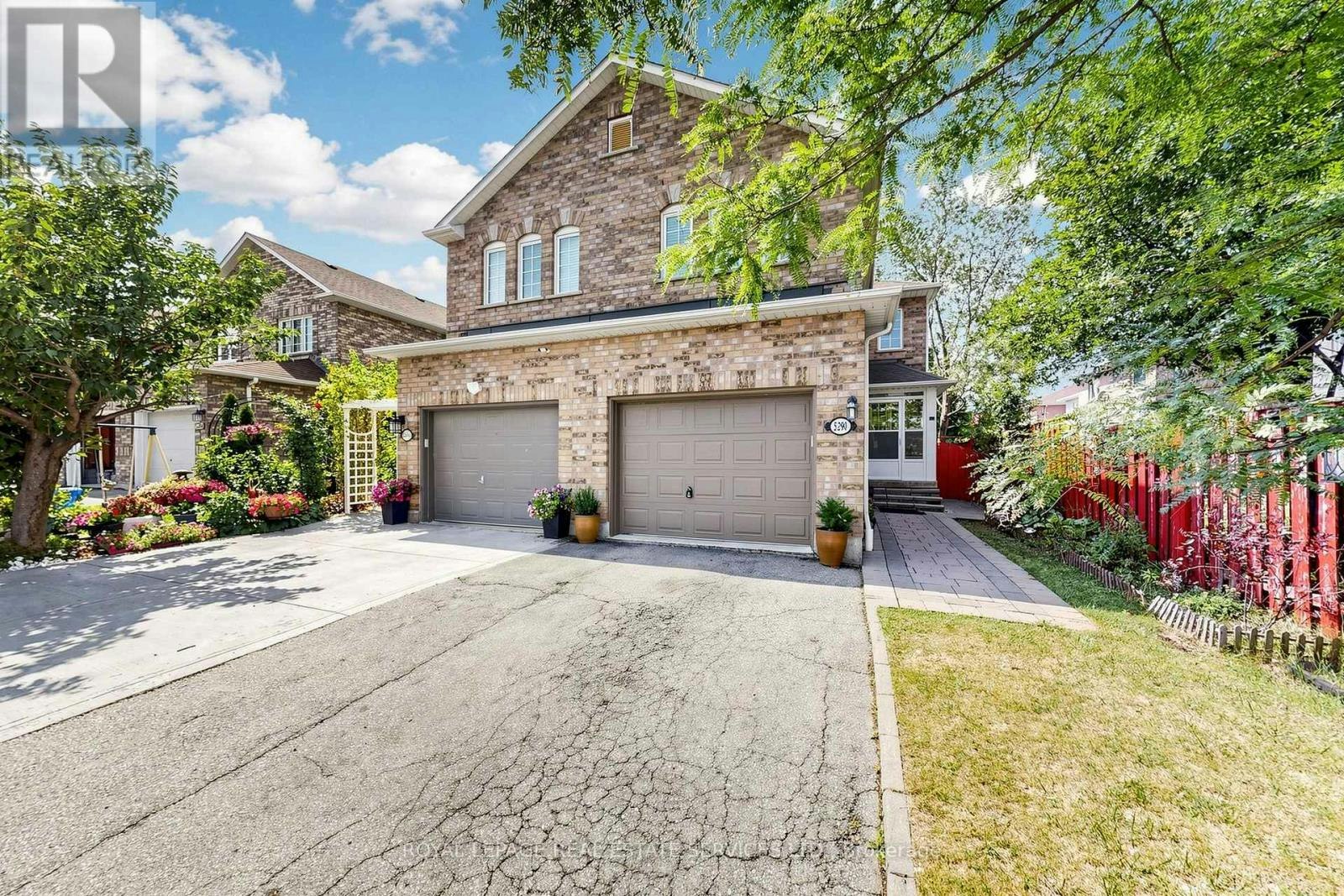 5290 Brookwood Court, Mississauga, ON, L5V 2K6