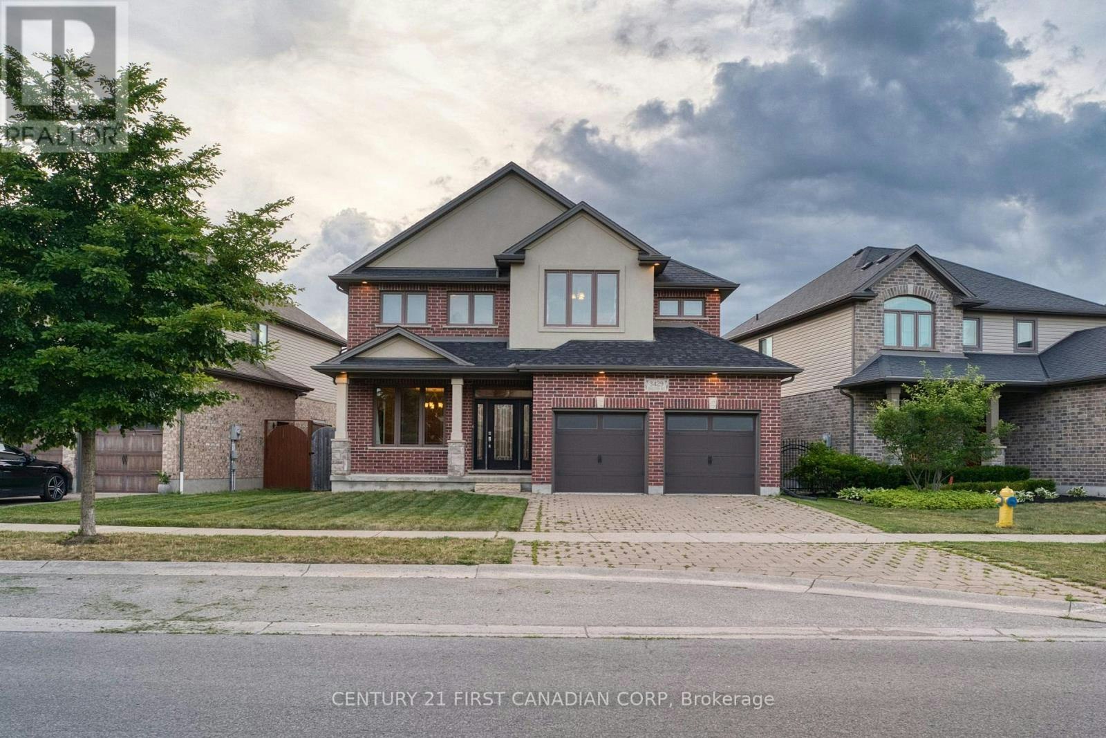 3429 Singleton Avenue, London, ON, N6L 0C5