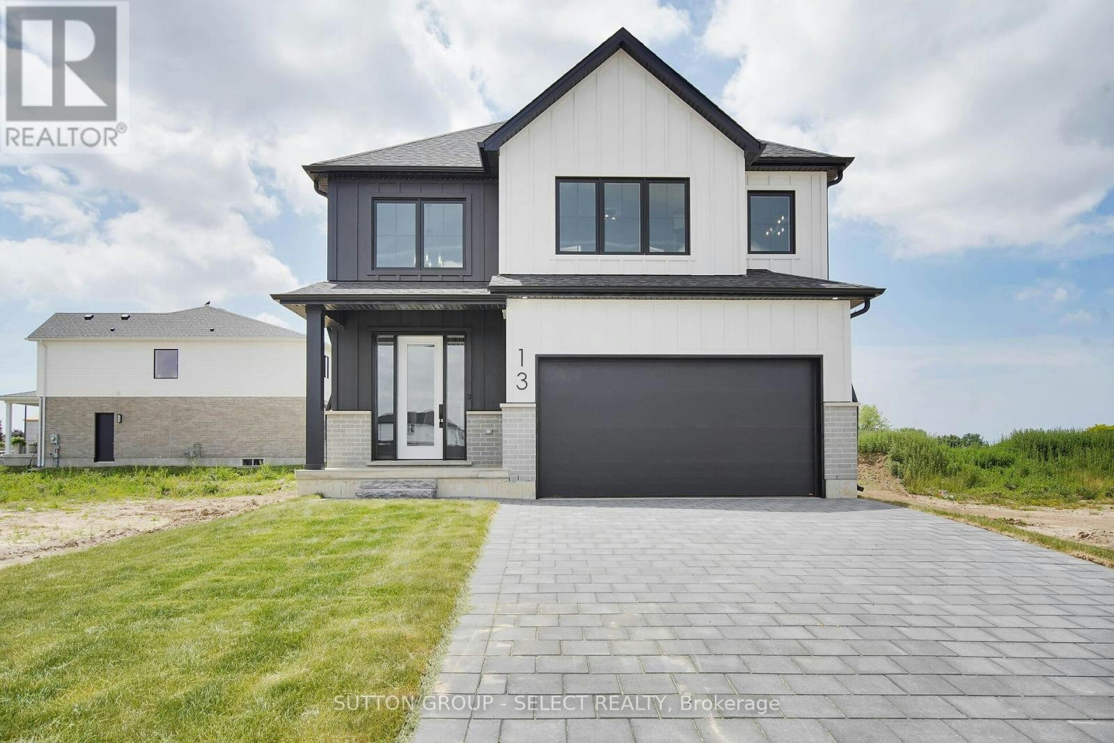 42 Lucas Road, St. Thomas, ON, N5R 0M1