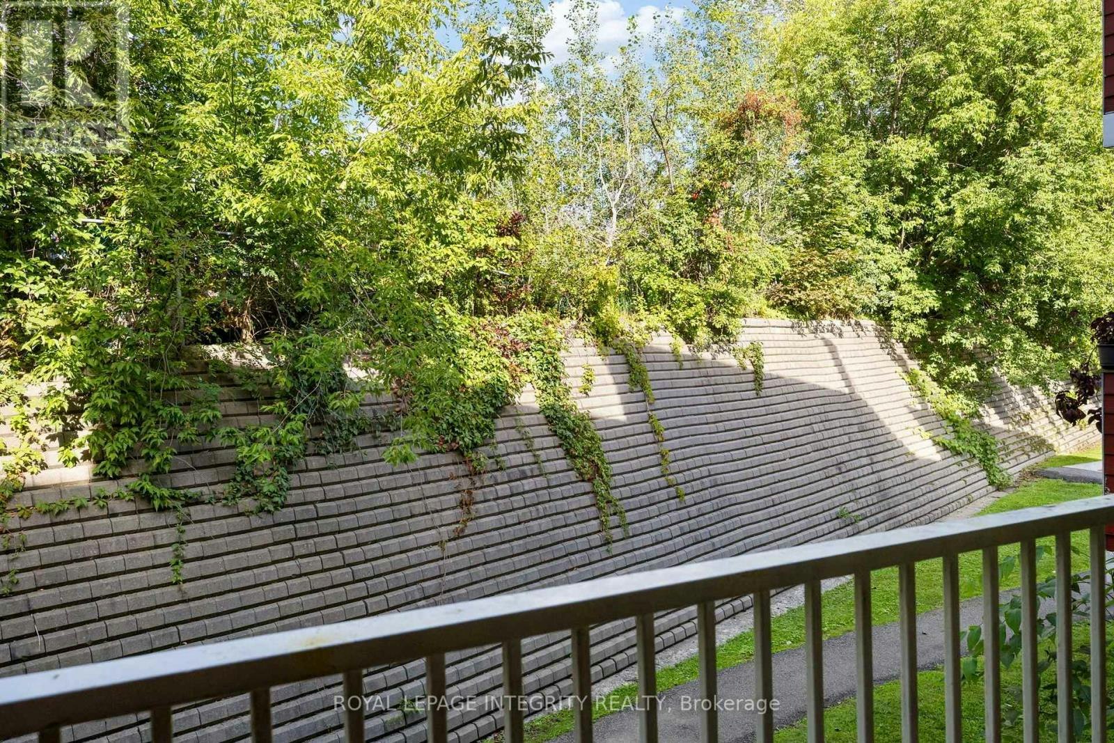 503-1589 St Bernard Street, Ottawa, ON, K1T 3H9 - 36