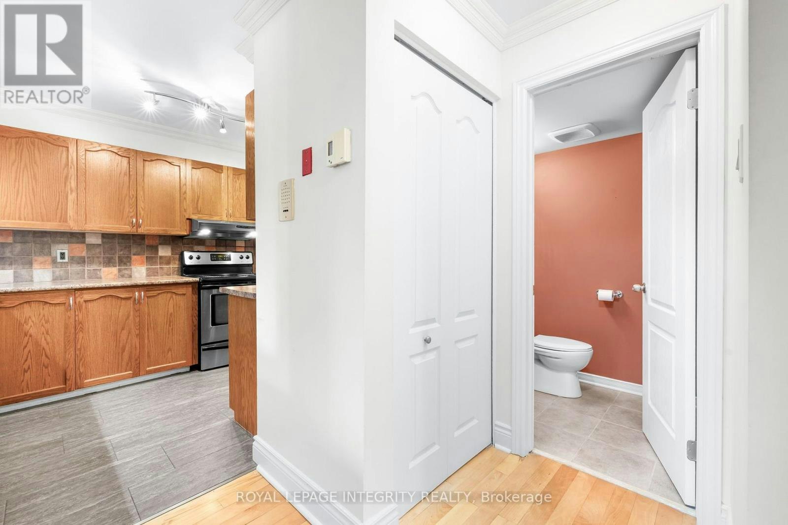 503-1589 St Bernard Street, Ottawa, ON, K1T 3H9 - 13