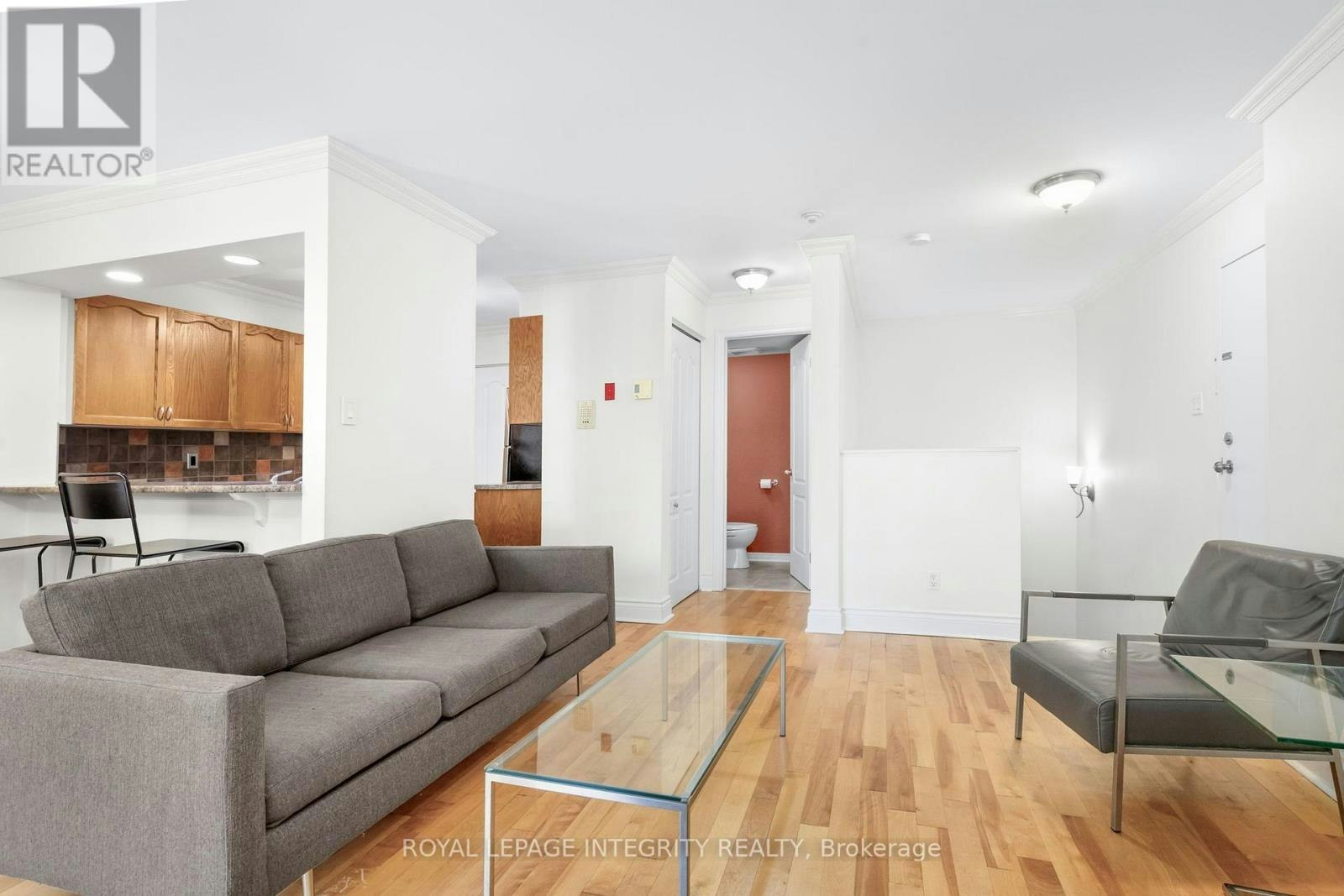 503-1589 St Bernard Street, Ottawa, ON, K1T 3H9 - 8