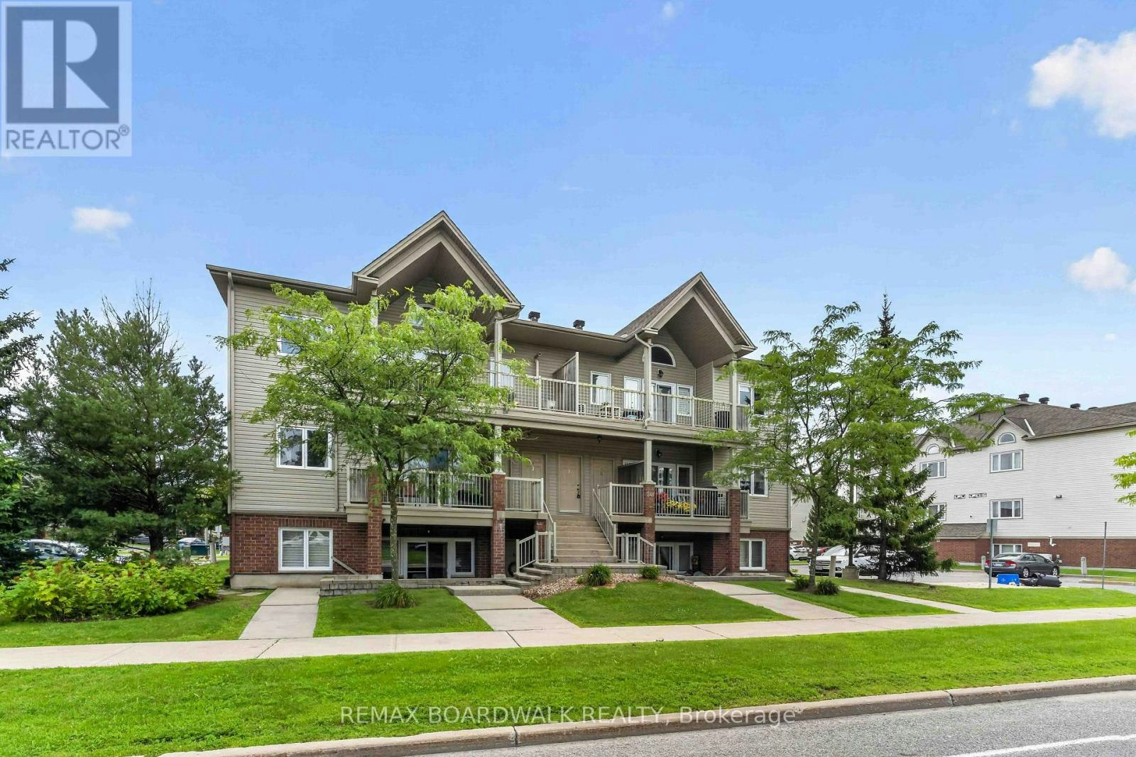 C-241 Crestway Drive, Ottawa, ON, K2G 0A9