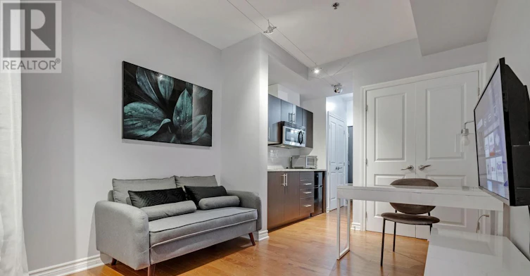 105-429 Kent Street, Ottawa, ON, K2P 1B5 - 7