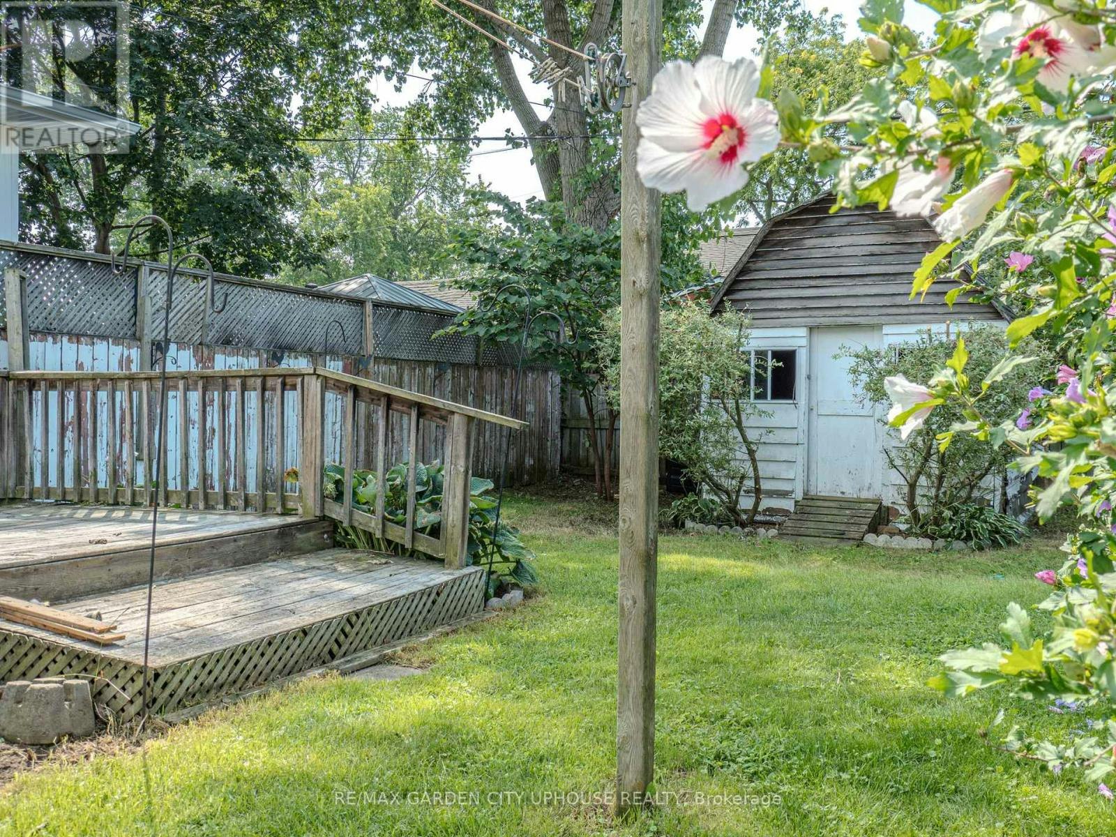 12 Beachaven Drive, St. Catharines, ON, L2M 1A4 - 12