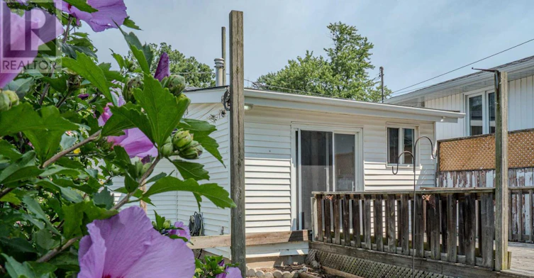 12 Beachaven Drive, St. Catharines, ON, L2M 1A4 - 11