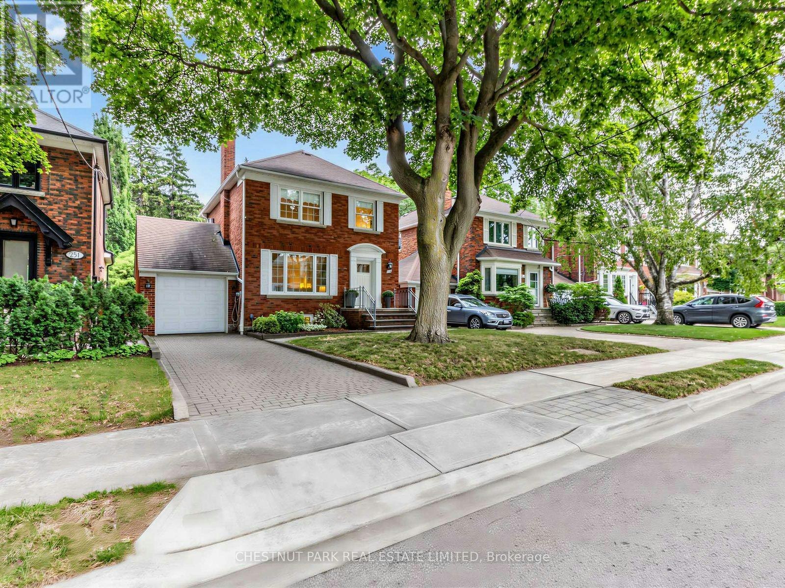249 Hanna Road, Toronto, ON, M4G 3P3