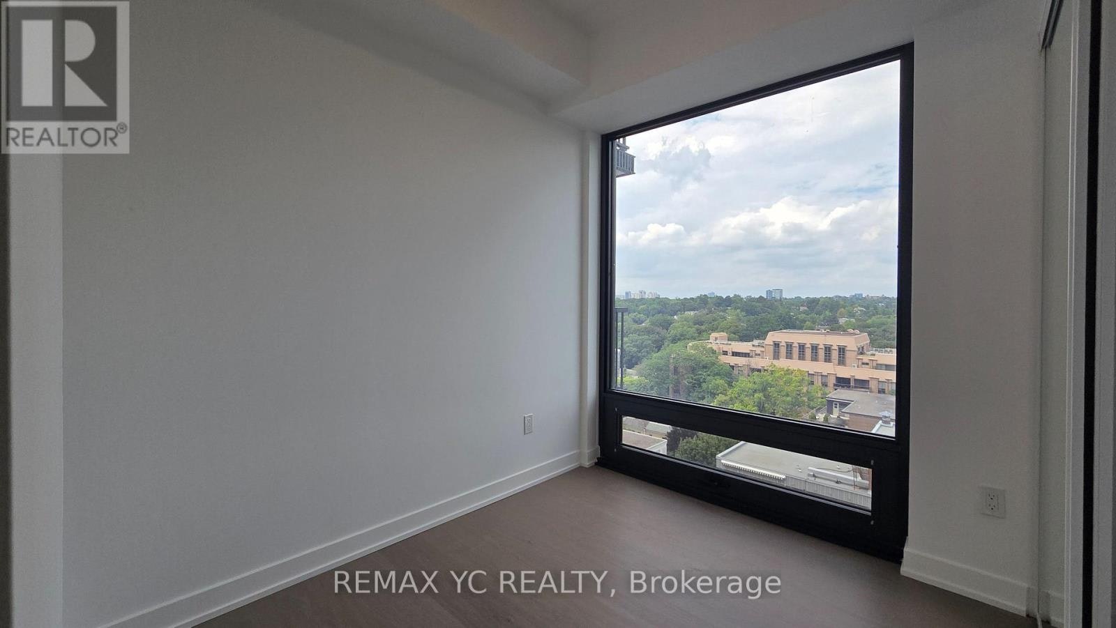 1618-89 Montclair Avenue, Toronto, ON, M5P 0A9 - 4