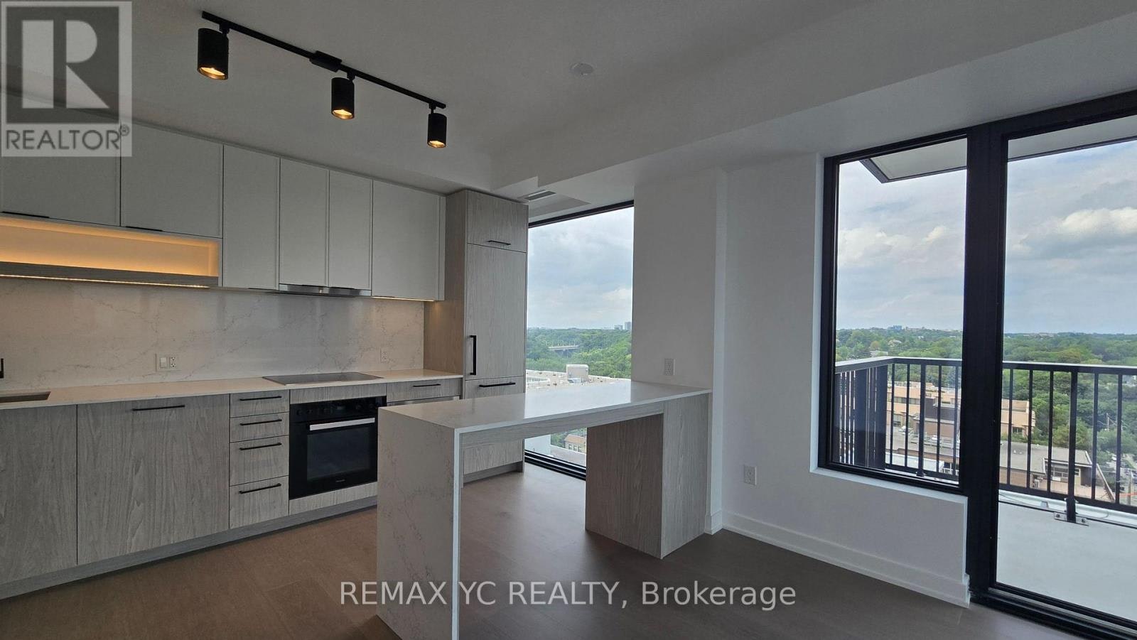 1618-89 Montclair Avenue, Toronto, ON, M5P 0A9 - 14