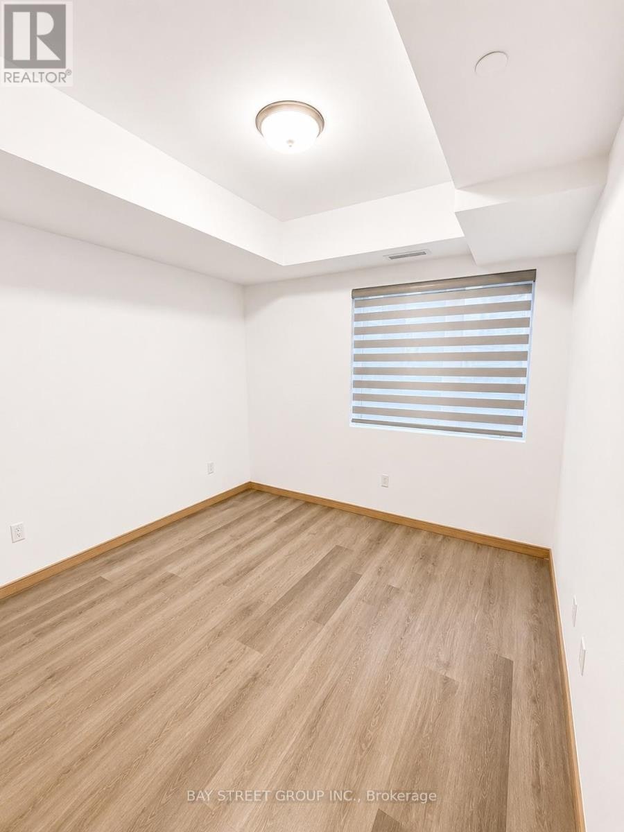 B105-50 Morecambe Gate E, Toronto, ON, M1W 2N6 - 4