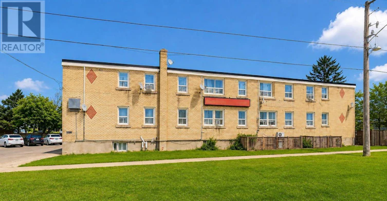 6-1201 Cedar Street, Oshawa, ON, L1J 3P1