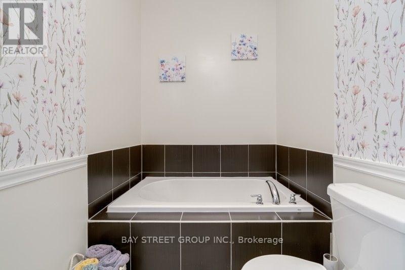 121 Luzon Avenue, Markham, ON, L6B 1N8 - 30