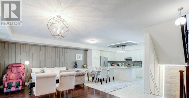 121 Luzon Avenue, Markham, ON, L6B 1N8 - 4