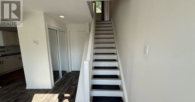 WHOLE HOUSE-512 Mosley Street, Wasaga Beach, ON, L9Z 2J4 - 12